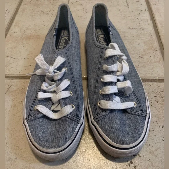 Keds Women's Gray Canvas Sneakers - Picture 2 of 9